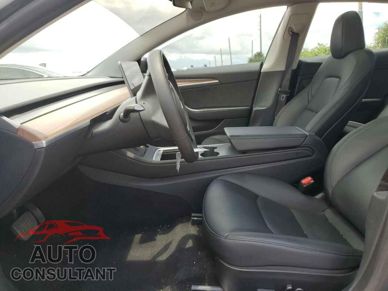 TESLA MODEL 3 2023 - 5YJ3E1EA3PF701875