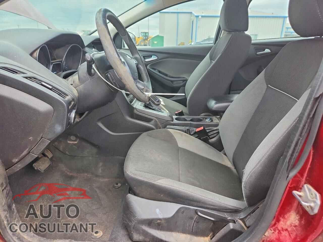 FORD FOCUS 2013 - 1FADP3F2XDL163238