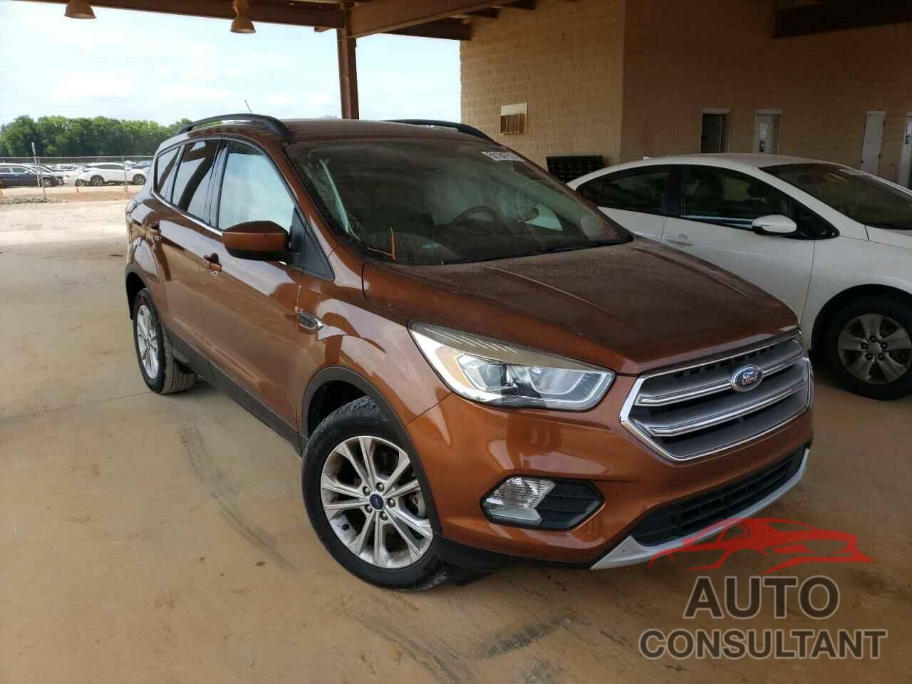 FORD ESCAPE 2017 - 1FMCU0GD5HUA08668