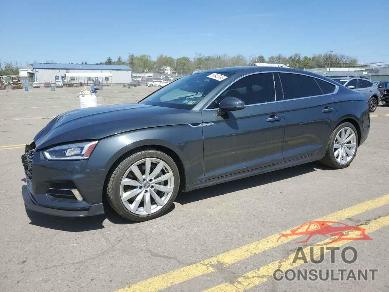 AUDI A5 2018 - WAUBNCF59JA040598