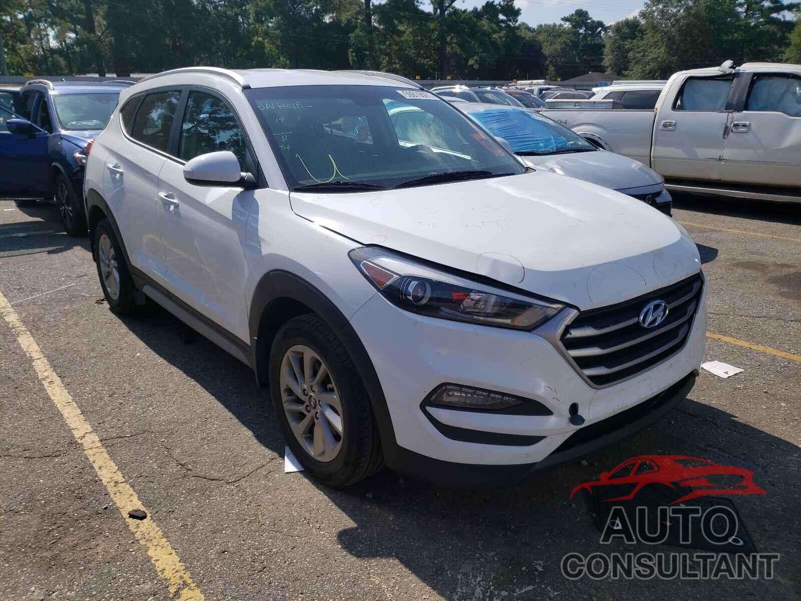 HYUNDAI TUCSON 2018 - KM8J33A45JU707132