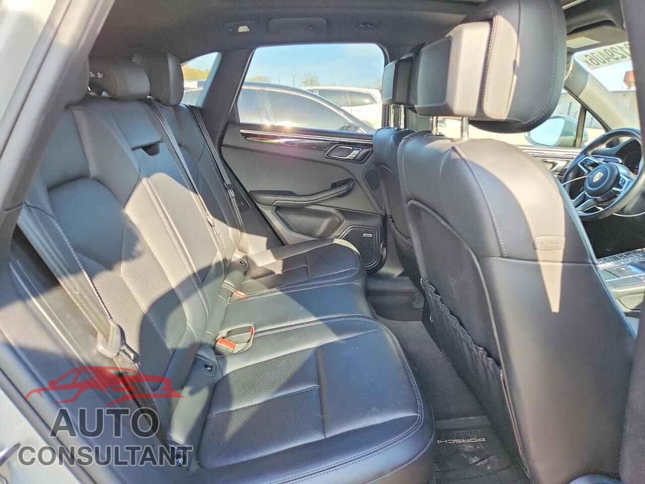 PORSCHE MACAN 2019 - WP1AA2A54KLB05860