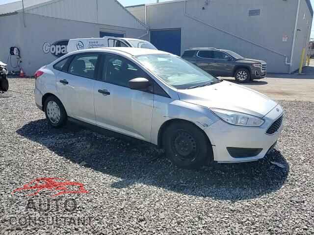 FORD FOCUS 2015 - 1FADP3E22FL286309