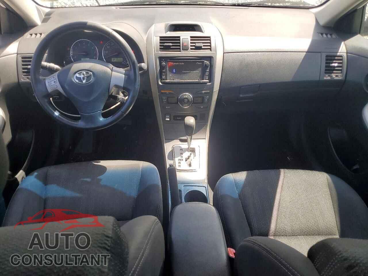 TOYOTA COROLLA 2013 - 2T1BU4EEXDC064020