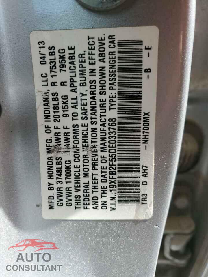 HONDA CIVIC 2013 - 19XFB2F55DE033768