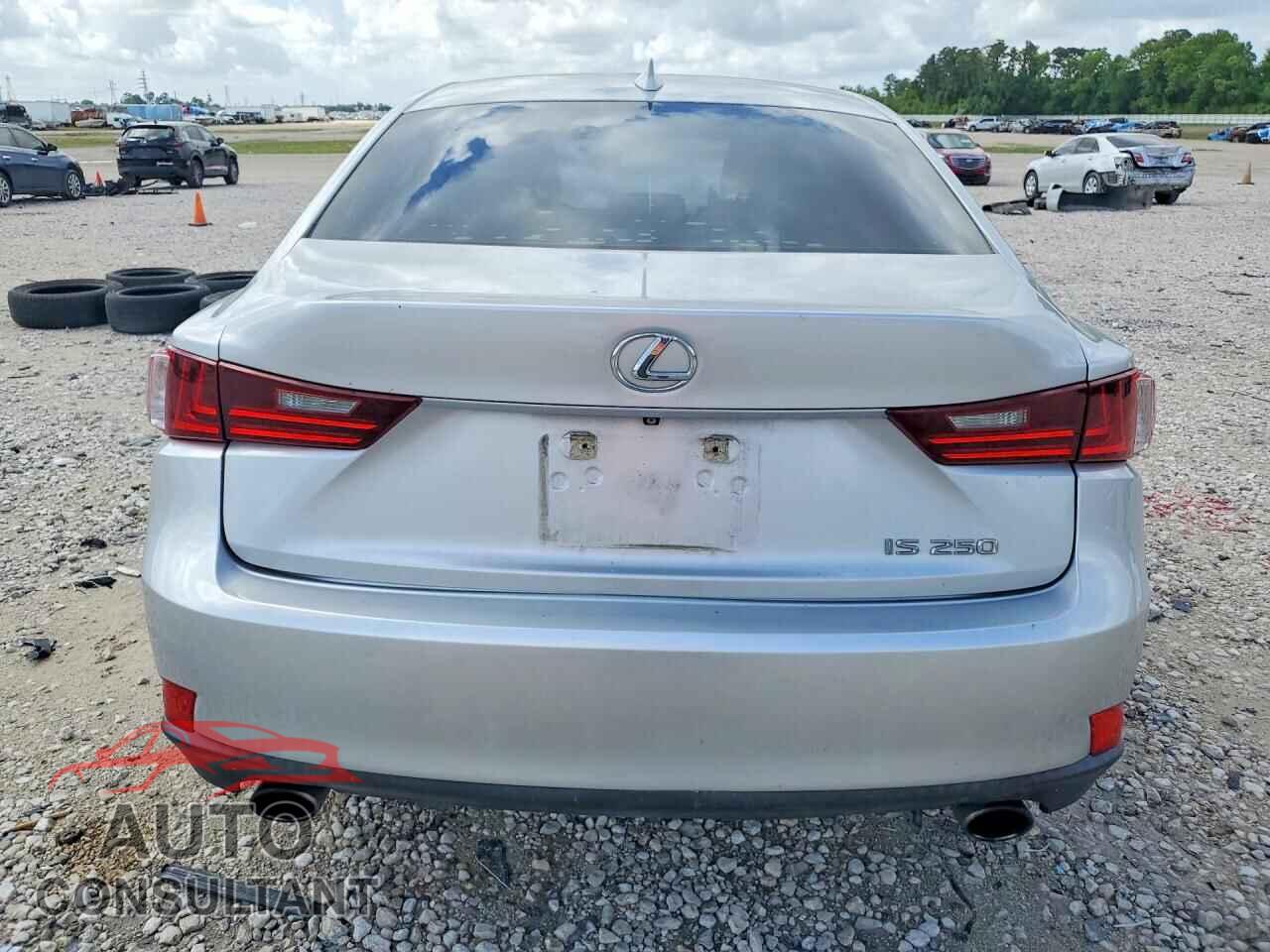 LEXUS IS 2014 - JTHBF1D2XE5012948
