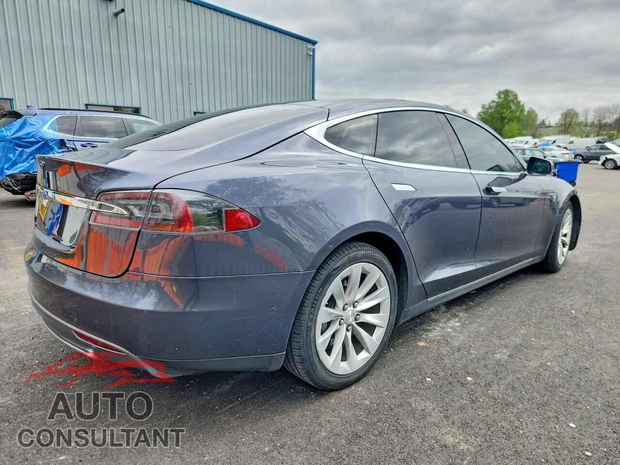 TESLA MODEL S 2016 - 5YJSA1E26GF133167
