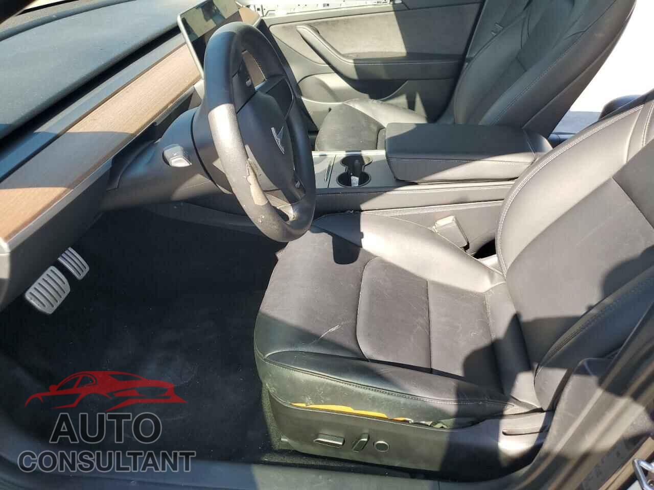 TESLA MODEL 3 2022 - 5YJ3E1EC6NF364231