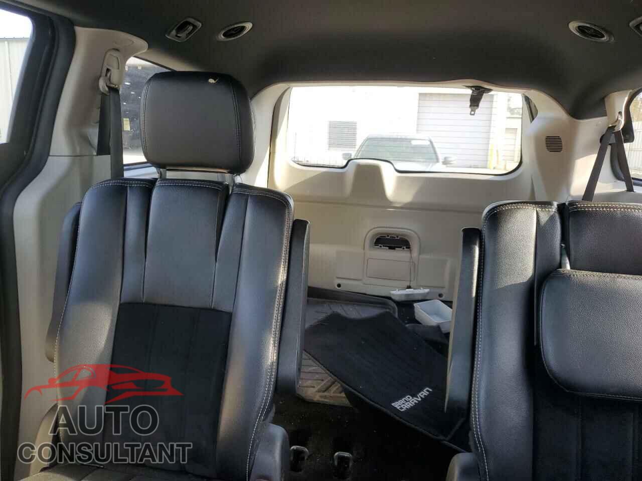 DODGE CARAVAN 2017 - 2C4RDGCGXHR604444