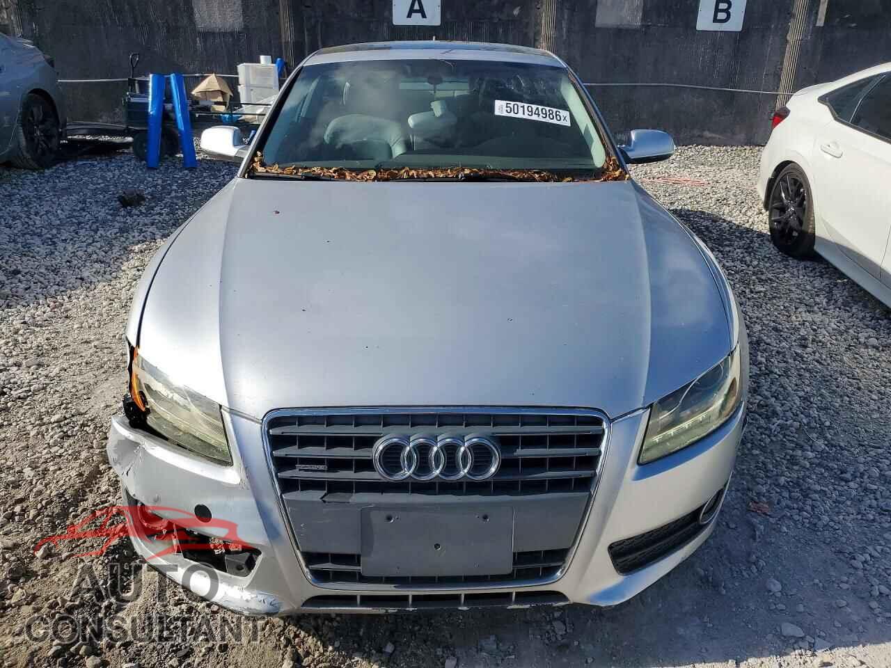 AUDI A5 2012 - WAULFAFR4CA003535