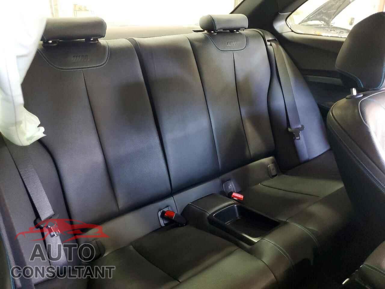 BMW M2 2015 - WBA1J7C55FV253941