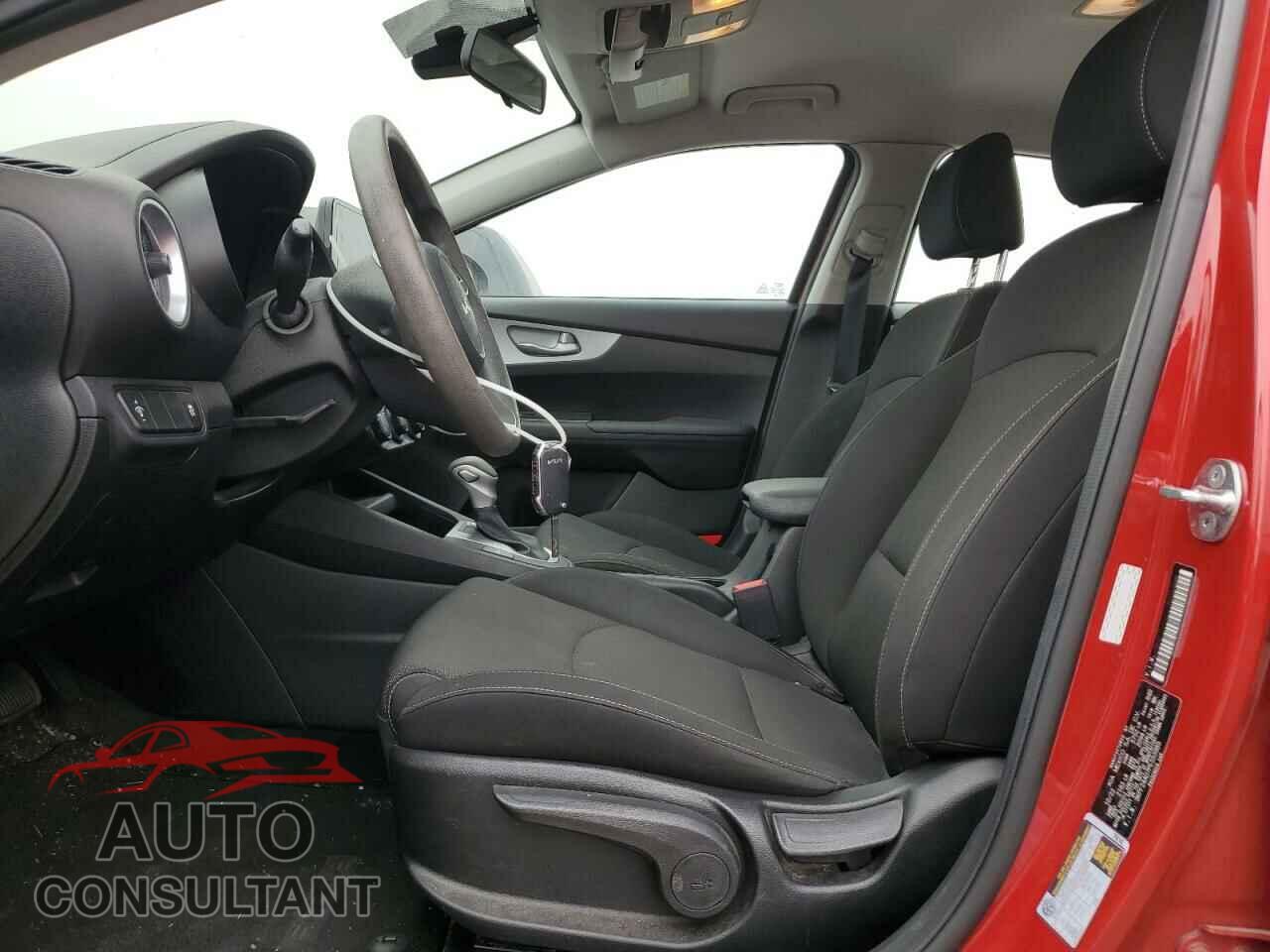 KIA FORTE 2023 - 3KPF24AD7PE553985