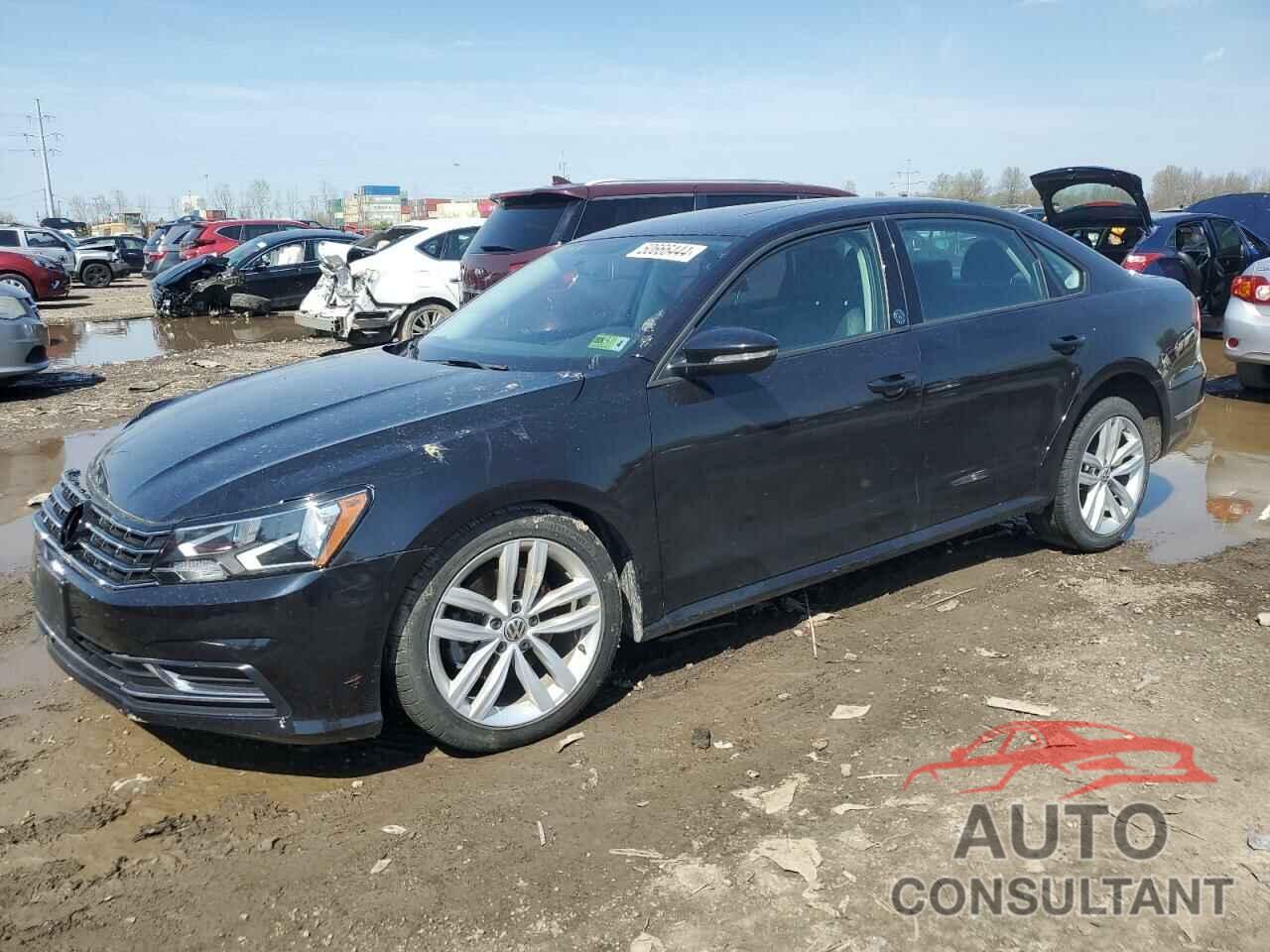 VOLKSWAGEN PASSAT 2019 - 1VWLA7A30KC001952