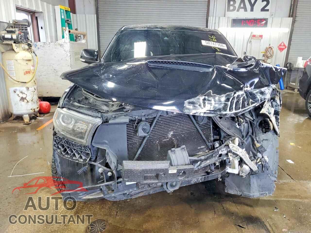 DODGE DURANGO 2018 - 1C4SDJGJ4JC157497