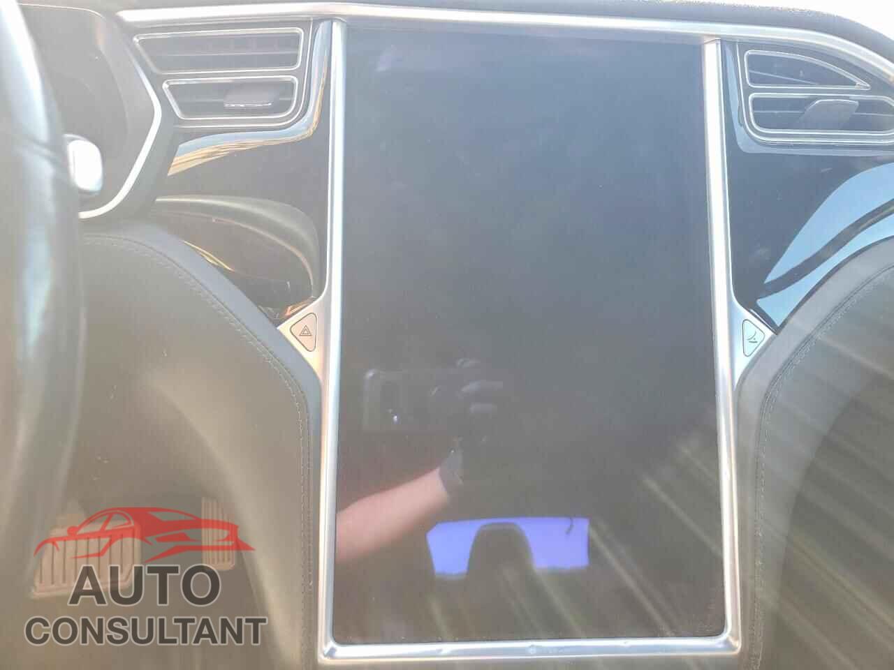 TESLA MODEL S 2016 - 5YJSA1E24GF123723