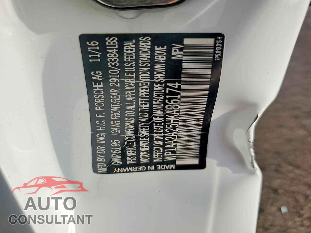 PORSCHE CAYENNE 2017 - WP1AA2A25HKA86174