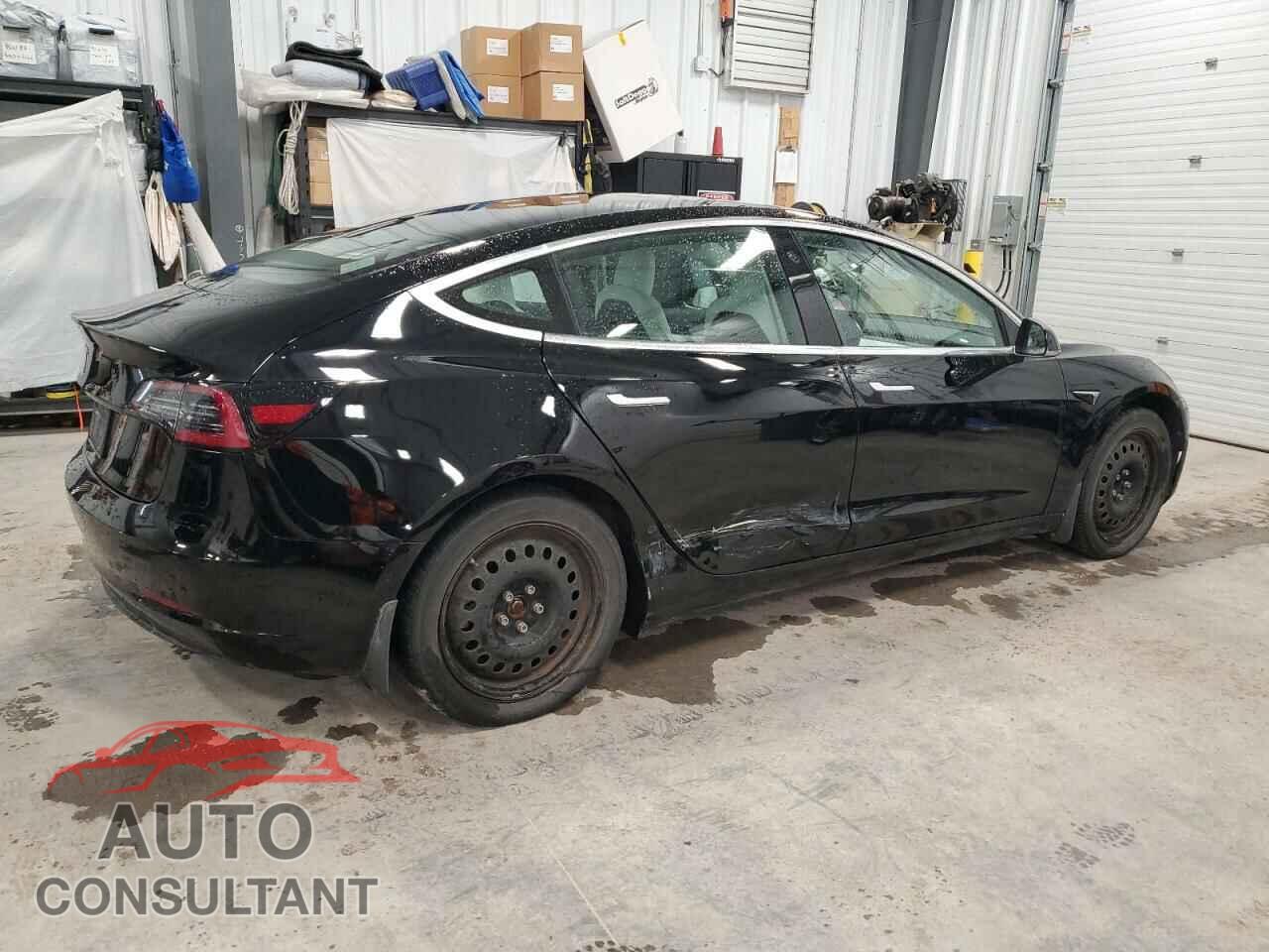 TESLA MODEL 3 2019 - 5YJ3E1EA5KF407757
