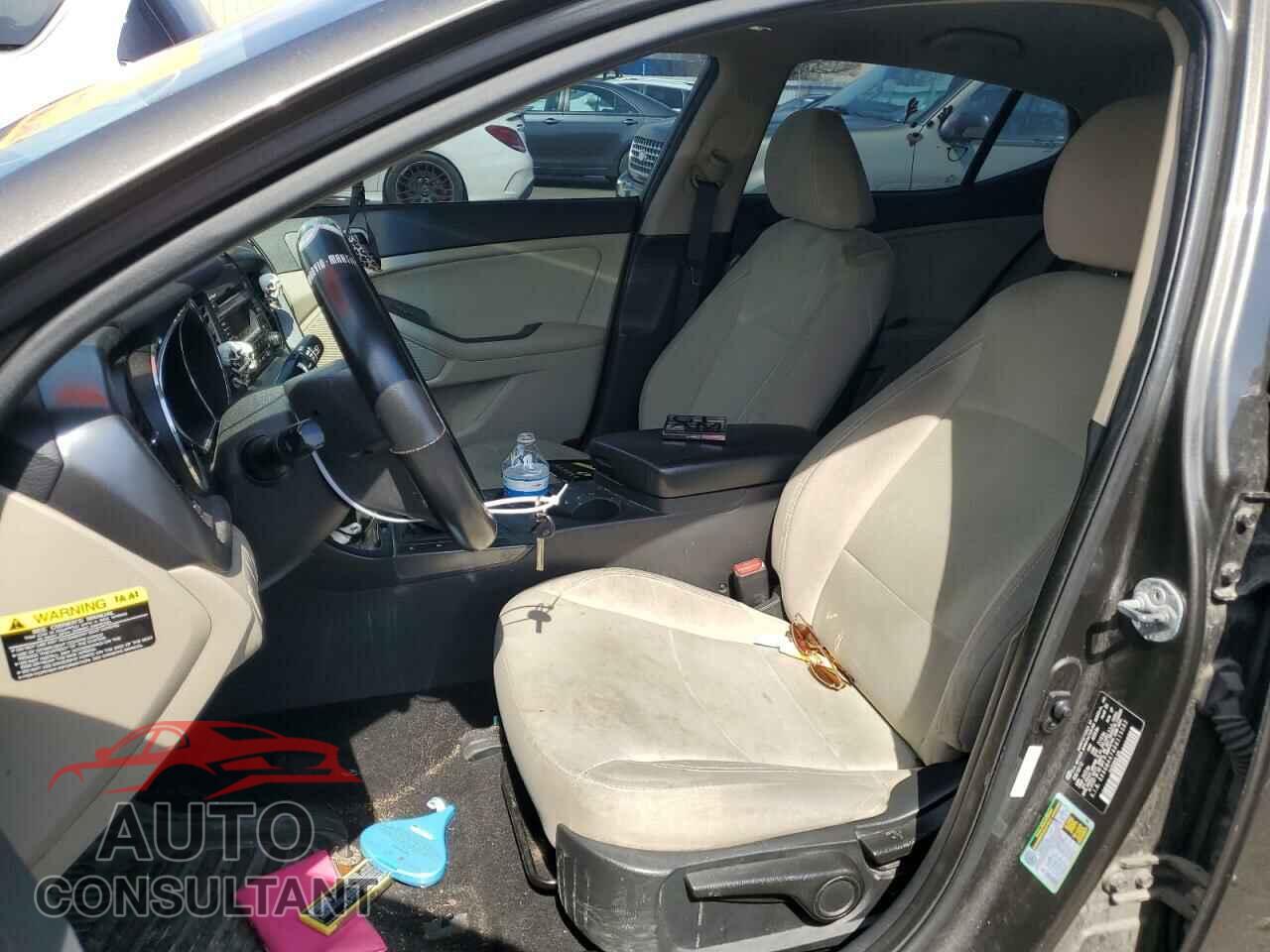 KIA OPTIMA 2013 - 5XXGM4A74DG115582