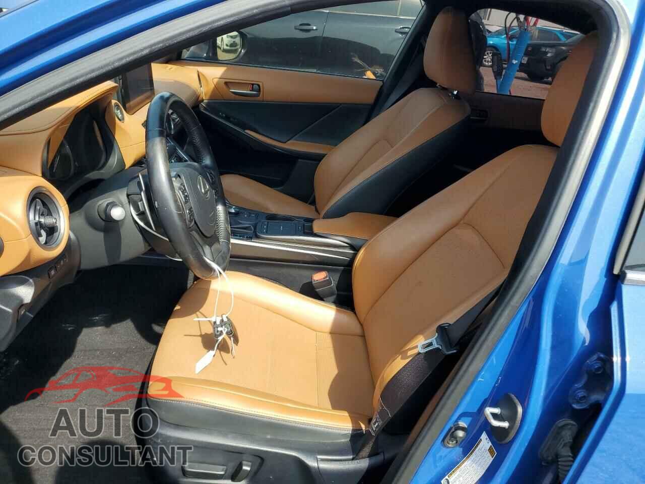 LEXUS IS 2021 - JTHCA1D22M5114777