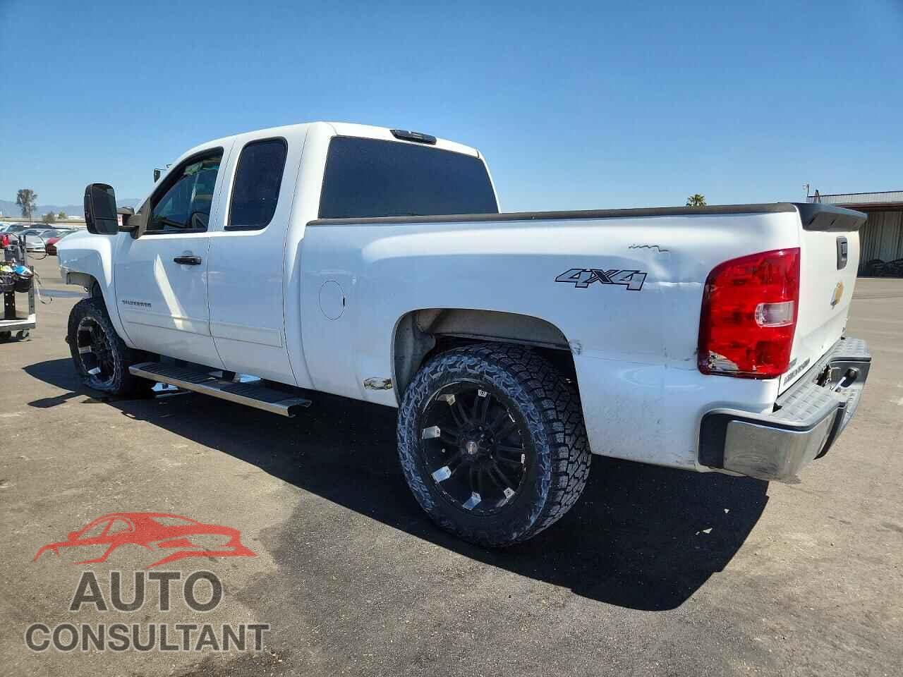 CHEVROLET SILVERADO 2011 - 1GCRKREA0BZ435770