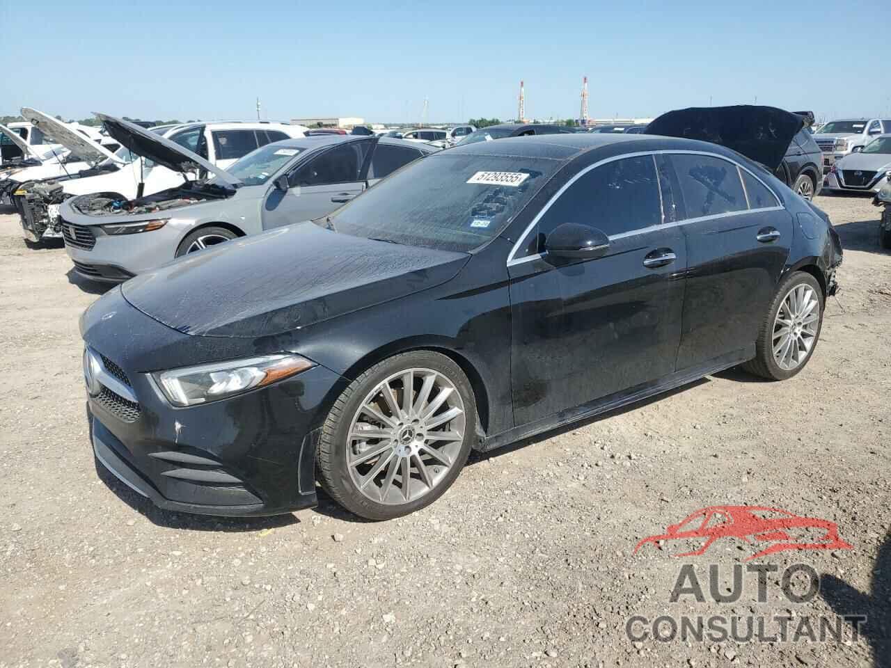 MERCEDES-BENZ A-CLASS 2022 - W1K3G4EB8NJ366659