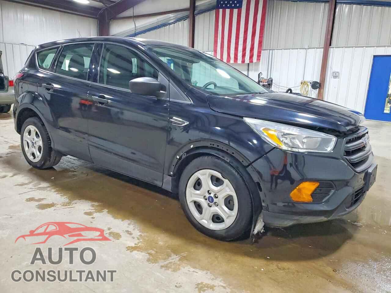 FORD ESCAPE 2017 - 1FMCU0F79HUB94596