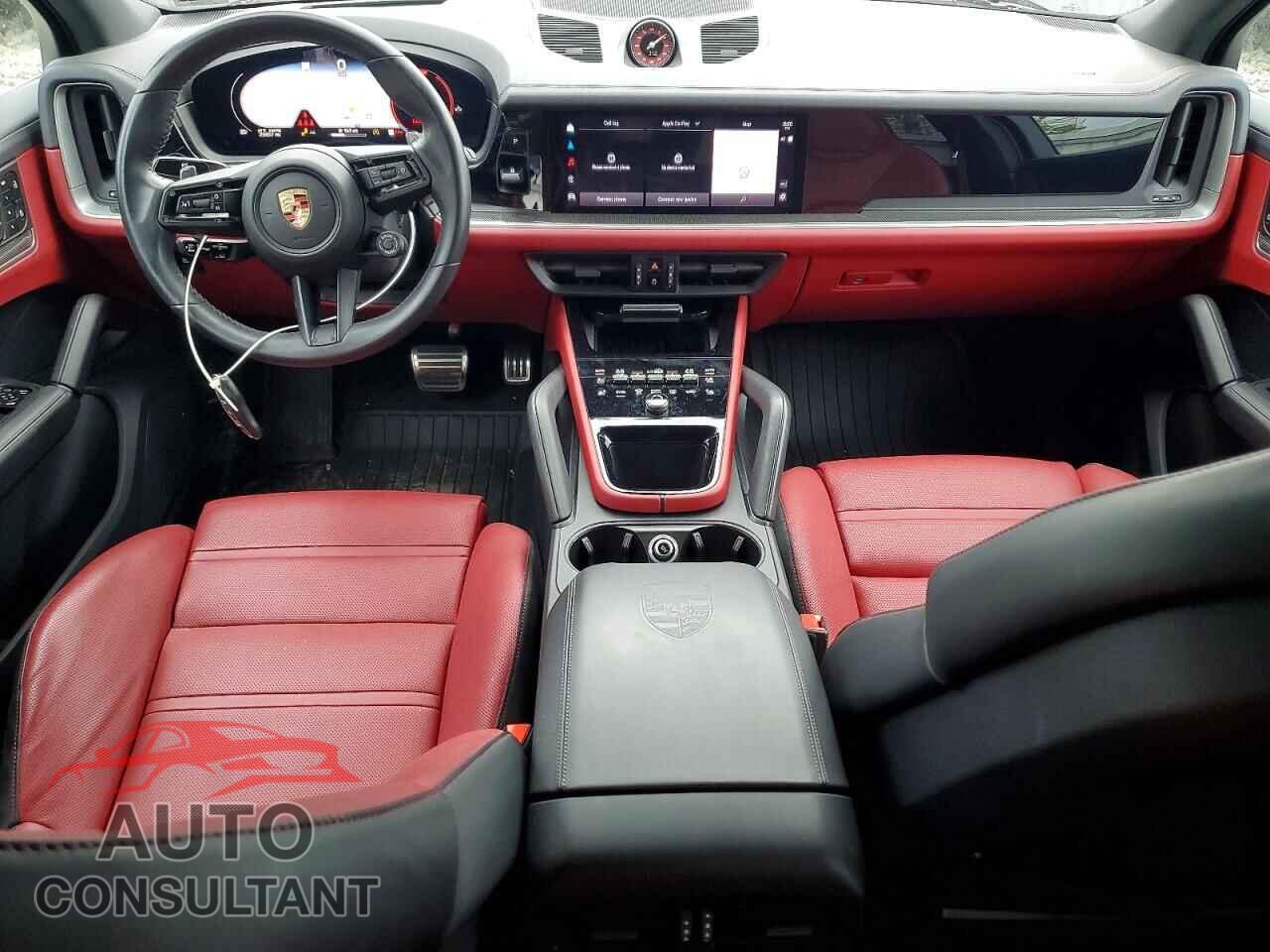 PORSCHE CAYENNE 2024 - WP1AL2AY4RDA33132