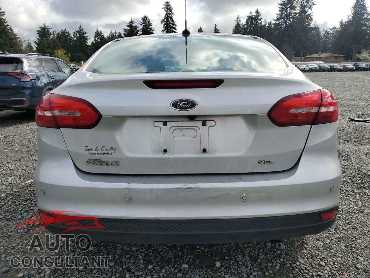 FORD FOCUS 2017 - 1FADP3H28HL256455