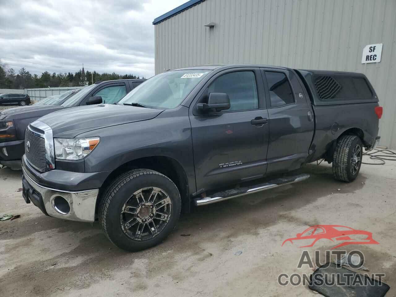 TOYOTA TUNDRA 2012 - 5TFRM5F13CX041257