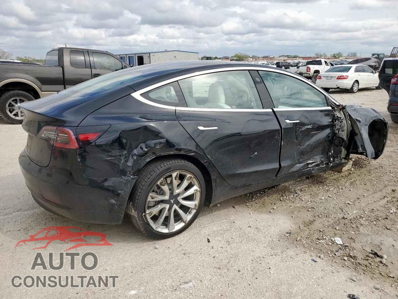 TESLA MODEL 3 2018 - 5YJ3E1EA0JF177768