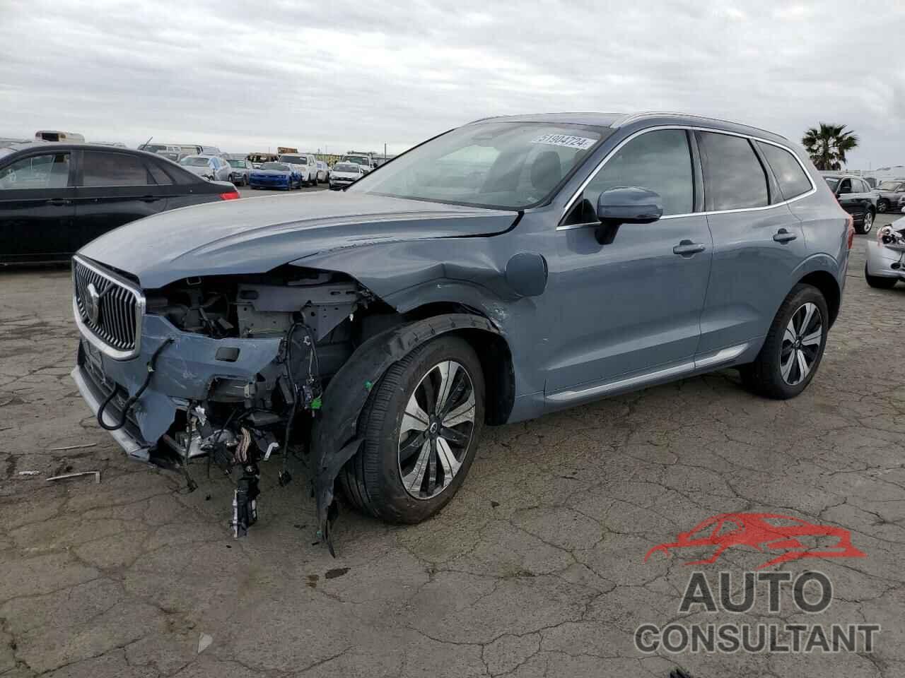 VOLVO XC60 CORE 2023 - YV4H60DV2P1217994