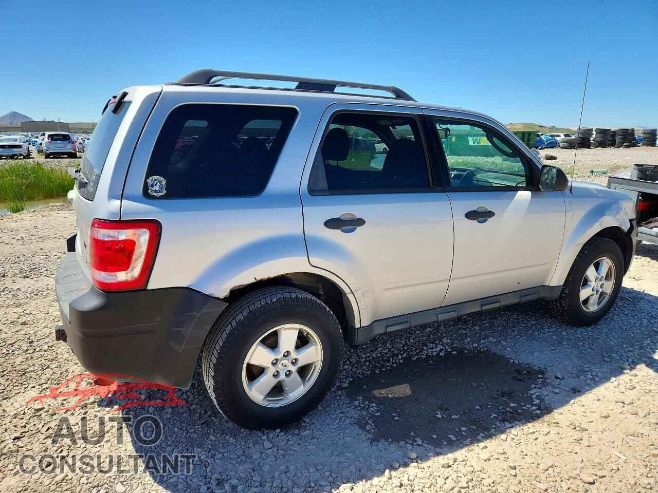 FORD ESCAPE 2012 - 1FMCU9DG5CKB43575