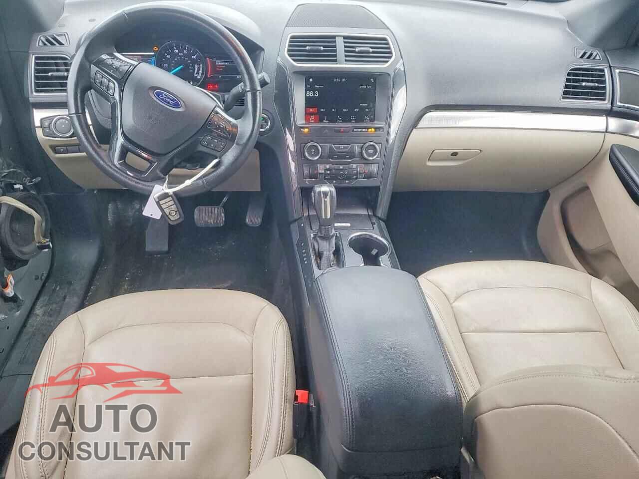 FORD EXPLORER 2018 - 1FM5K8D8XJGB81305