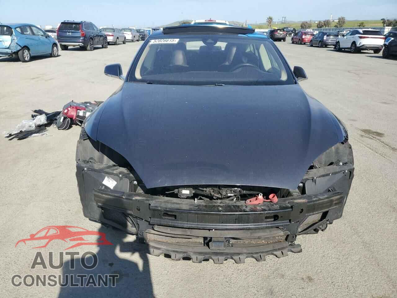 TESLA MODEL S 2015 - 5YJSA1S2XFF092318