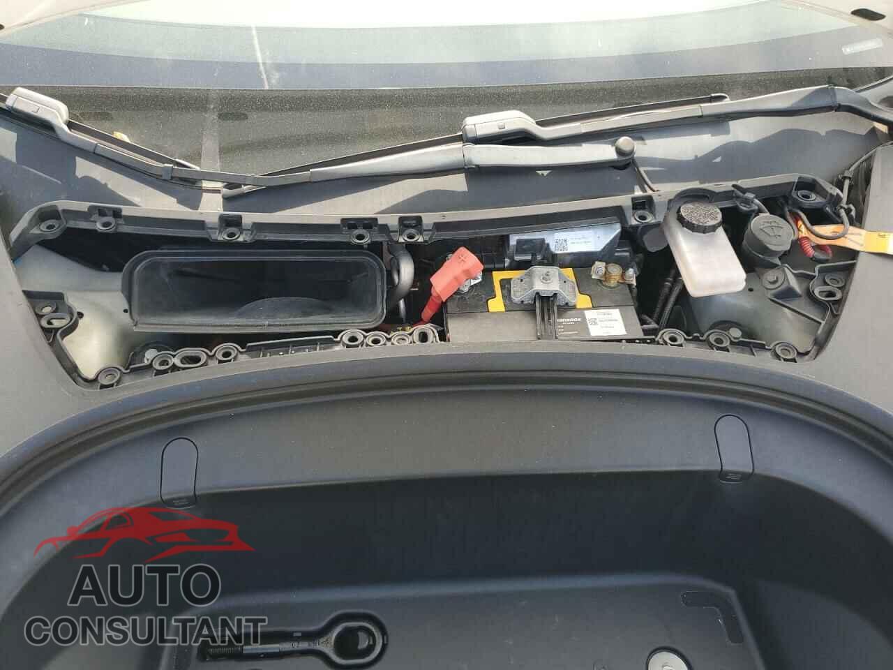 TESLA MODEL 3 2018 - 5YJ3E1EB0JF178895