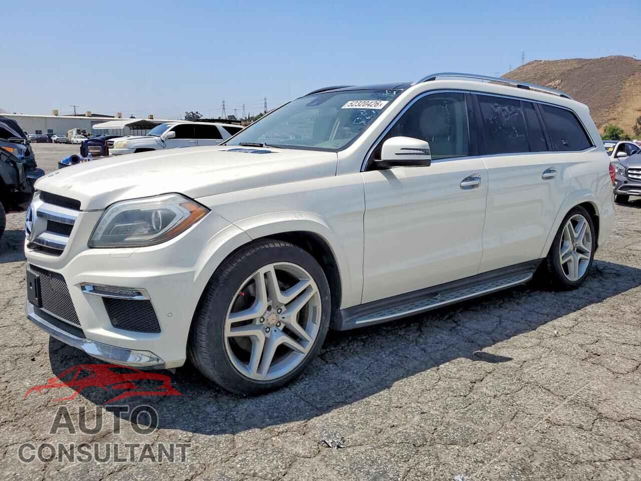 MERCEDES-BENZ GL-CLASS 2015 - 4JGDF7DEXFA544969