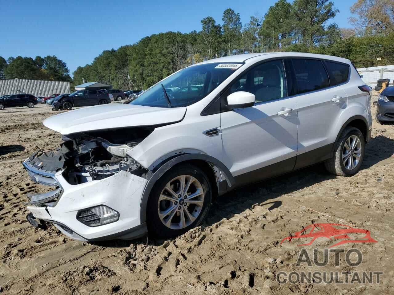 FORD ESCAPE 2017 - 1FMCU0GD1HUB66294