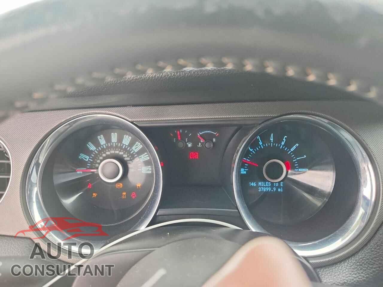 FORD MUSTANG 2013 - 1ZVBP8AM8D5254856