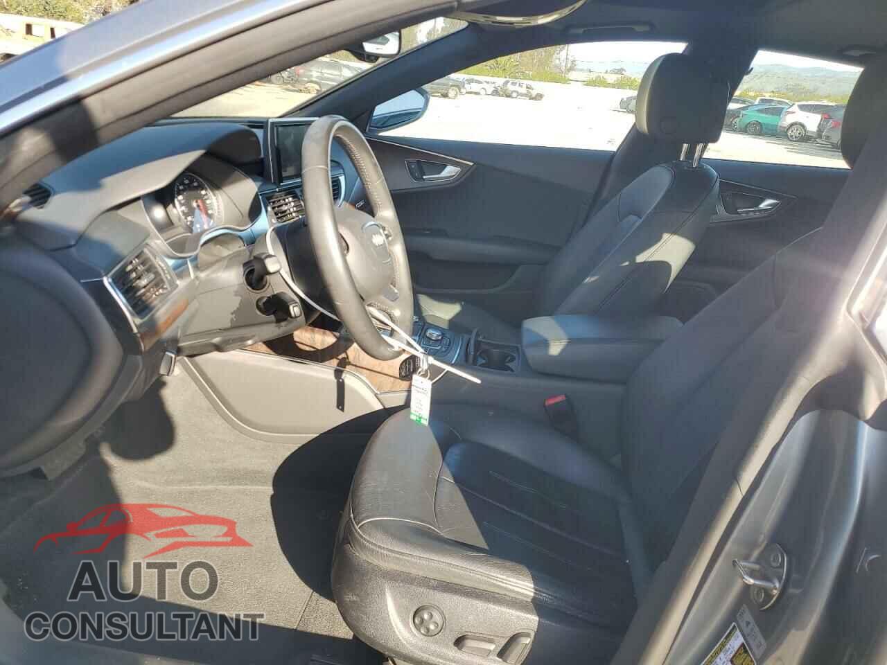 AUDI A7 2013 - WAUYGAFC5DN110909