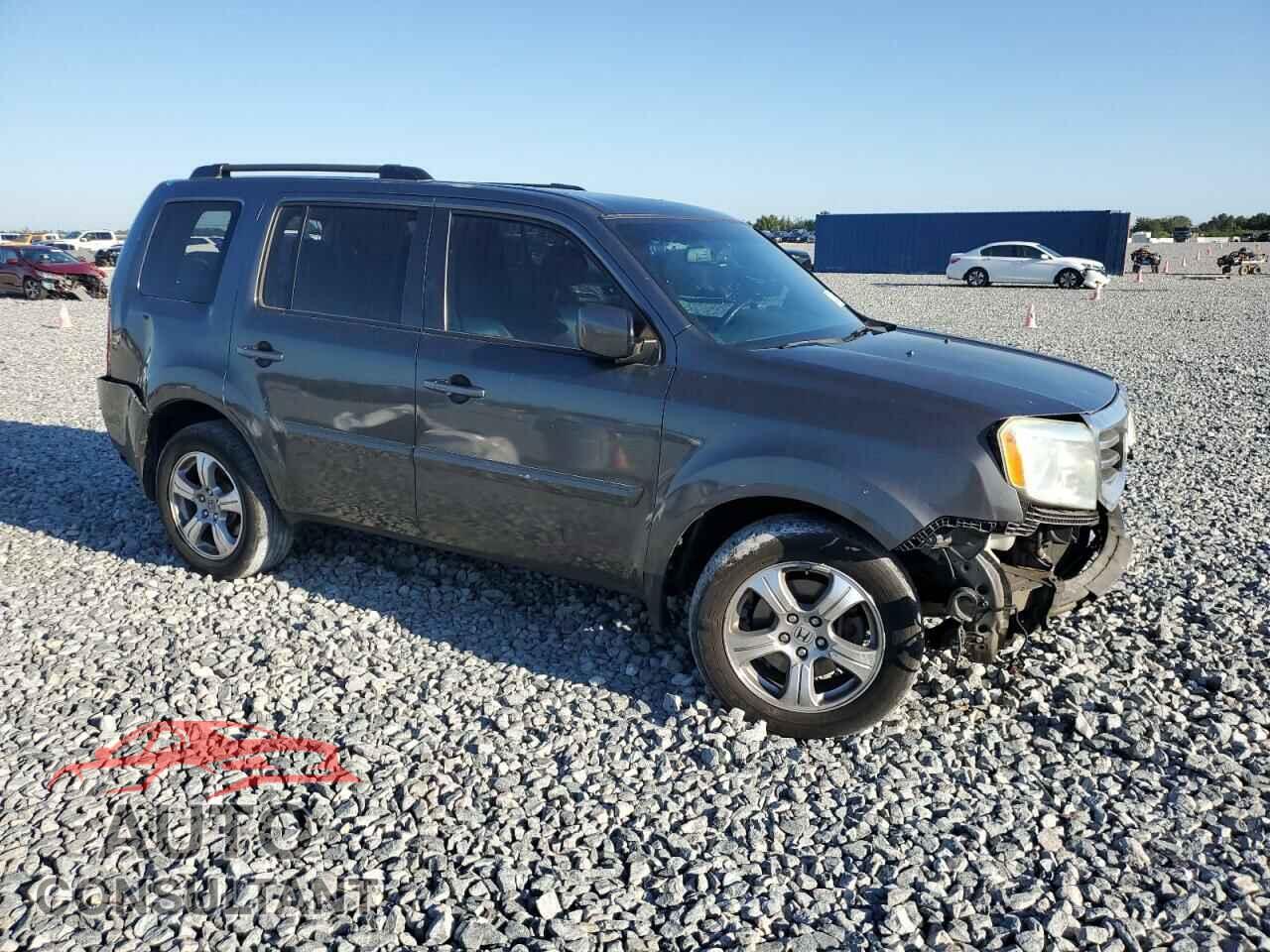 HONDA PILOT 2013 - 5FNYF3H56DB007013