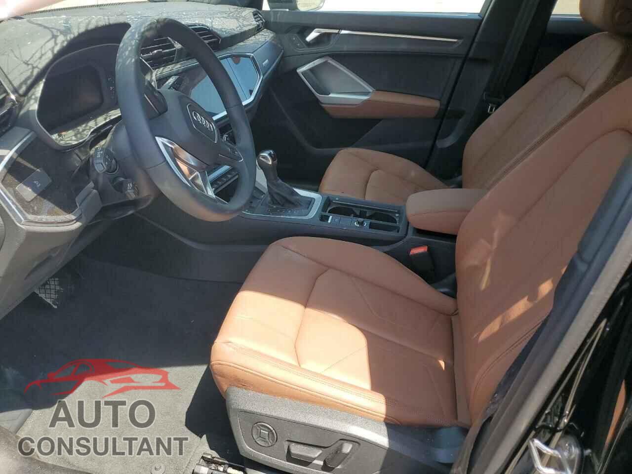 AUDI Q3 2024 - WA1EECF34R1074095