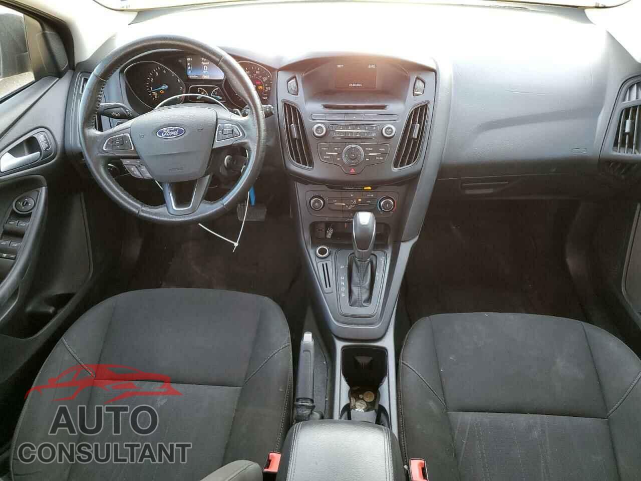 FORD FOCUS 2015 - 1FADP3K27FL314500