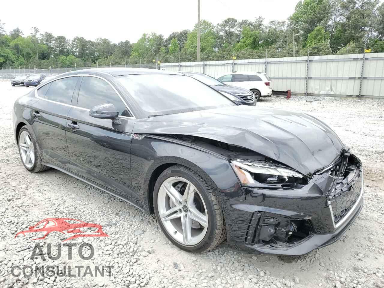 AUDI A5 2022 - WAUFACF57NA030168