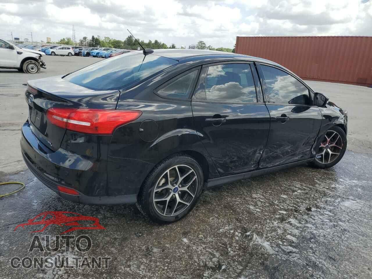 FORD FOCUS 2018 - 1FADP3H20JL236464