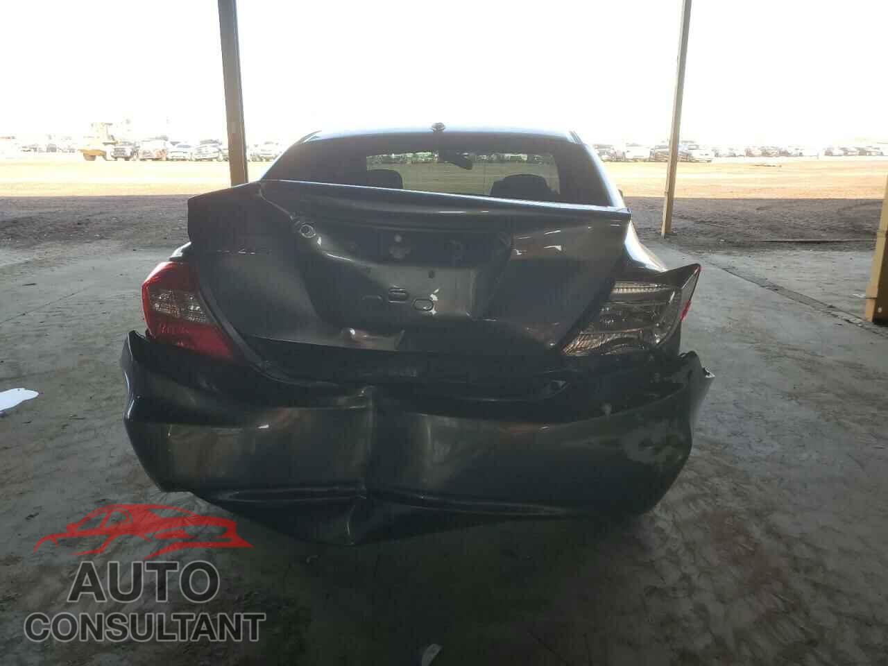 HONDA CIVIC 2012 - 2HGFB2F83CH545950
