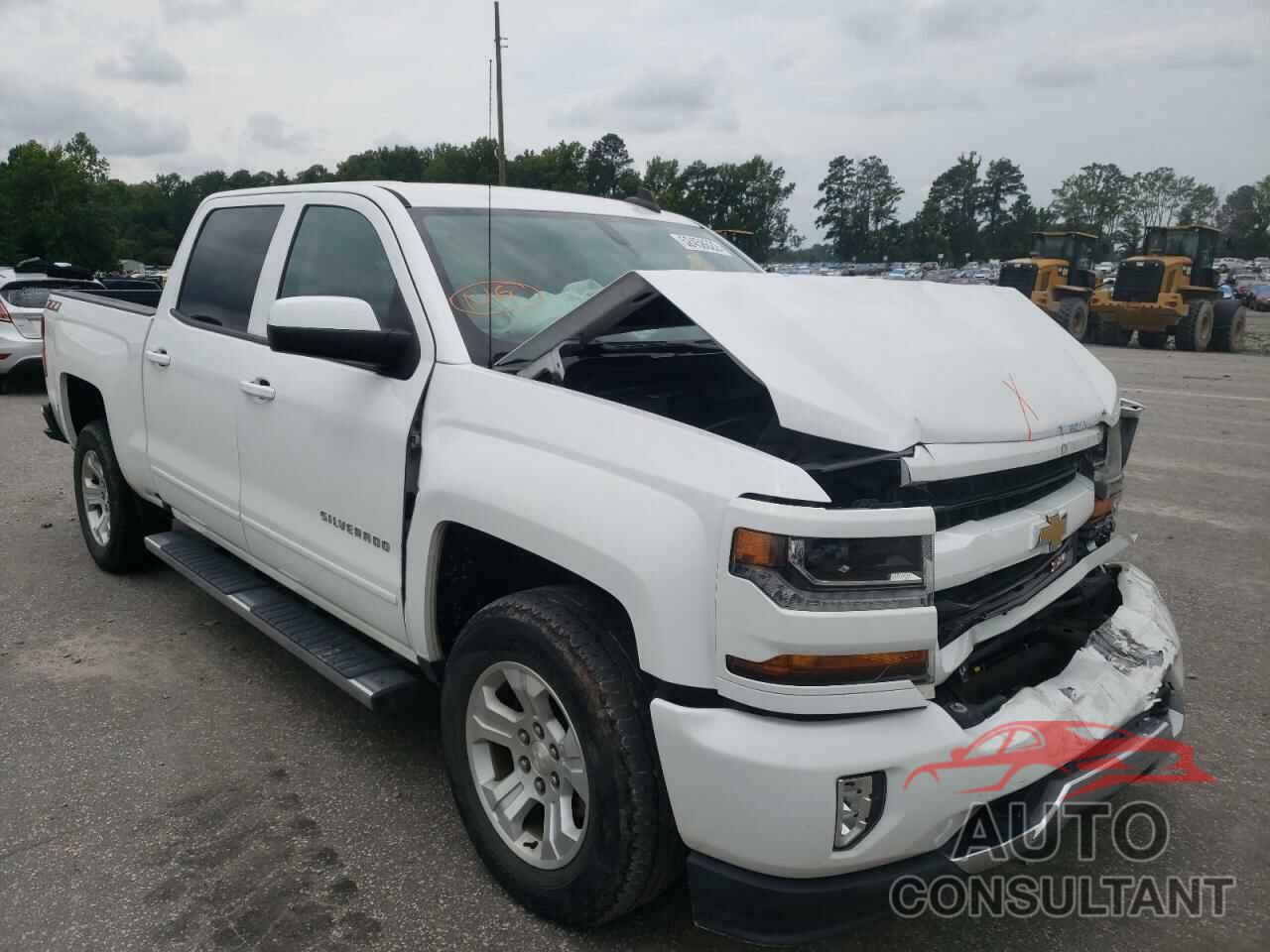 CHEVROLET SILVERADO 2018 - 3GCUKREC2JG616895