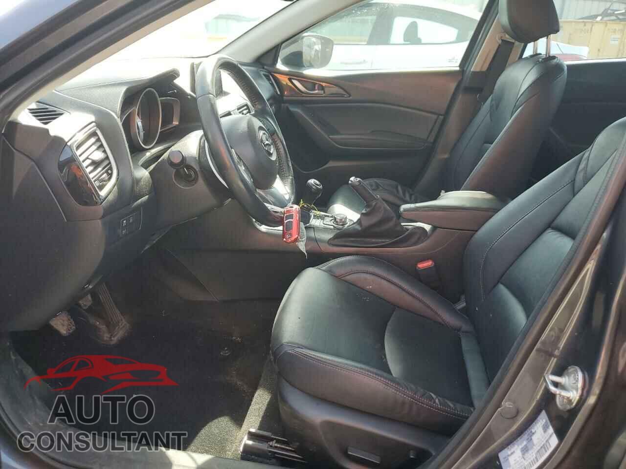 MAZDA 3 2016 - 3MZBM1X77GM266433