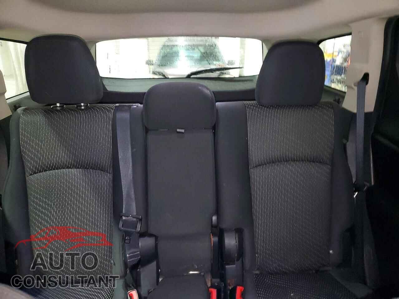 DODGE JOURNEY 2011 - 3D4PH1FG2BT506875