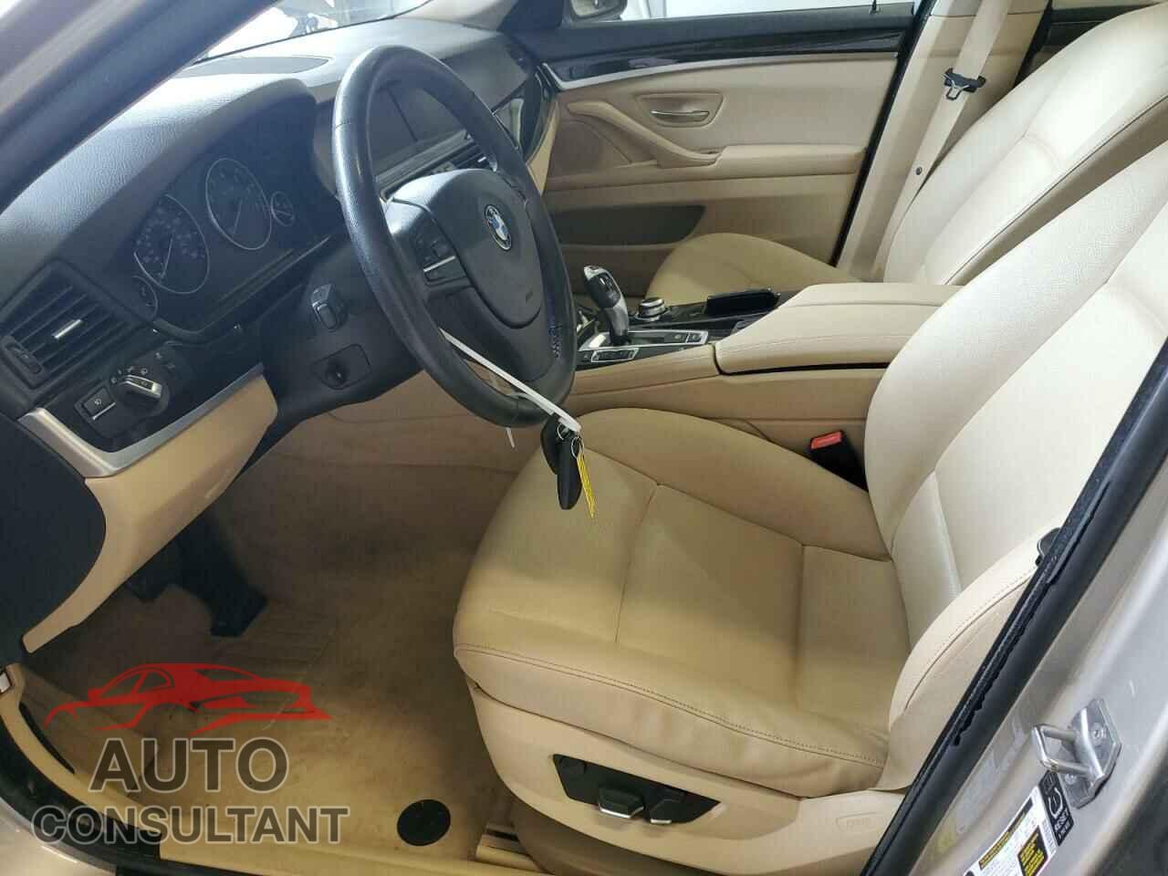 BMW 5 SERIES 2013 - WBAXH5C54DDW16713