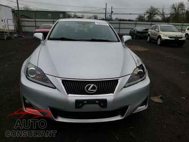 LEXUS IS 2011 - JTHCF5C27B5044801